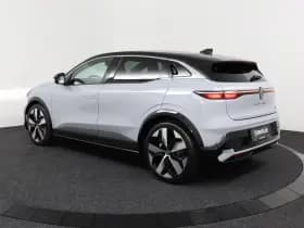 Renault Mégane E-Tech thumbnail 8