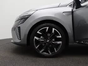 Renault Clio thumbnail 17