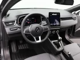 Renault Clio thumbnail 24