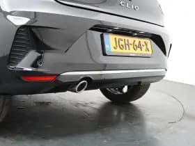 Renault Clio thumbnail 36
