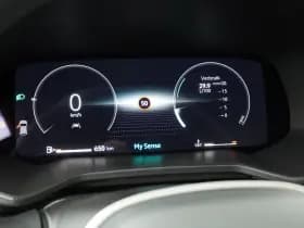 Renault Clio thumbnail 10