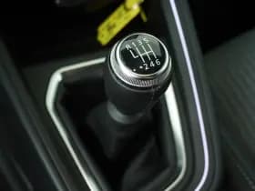 Renault Clio thumbnail 19