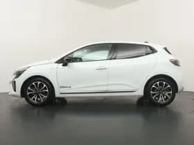 Renault Clio thumbnail 3