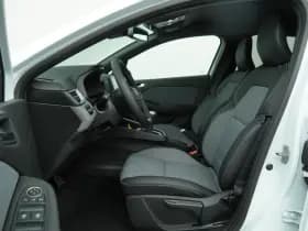 Renault Clio thumbnail 6