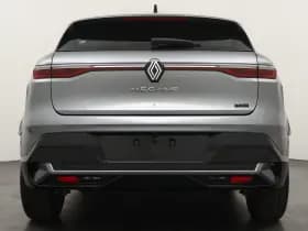 Renault Mégane E-Tech thumbnail 4