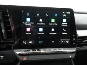 Renault Mégane E-Tech thumbnail 11