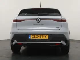 Renault Mégane E-Tech thumbnail 4