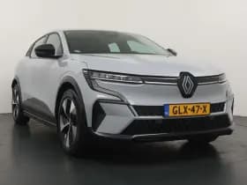 Renault Mégane E-Tech thumbnail 7