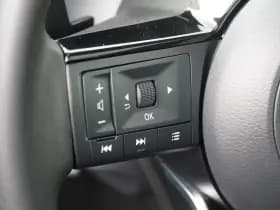 Nissan Qashqai thumbnail 24