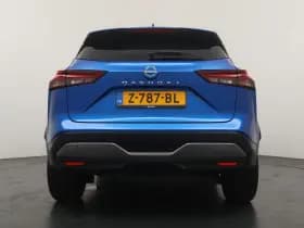 Nissan Qashqai thumbnail 4