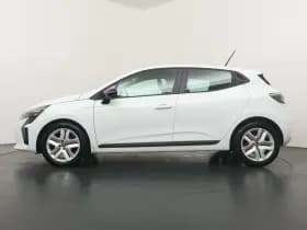 Renault Clio thumbnail 3