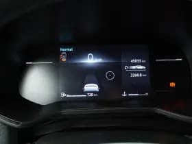 Renault Clio thumbnail 8