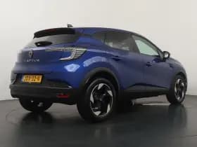 Renault Captur thumbnail 2