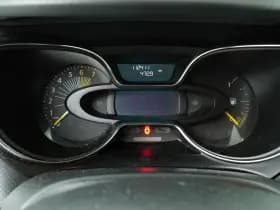 Renault Captur thumbnail 8