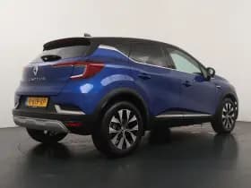 Renault Captur thumbnail 2