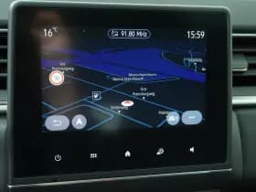 Renault Captur thumbnail 16