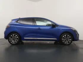 Renault Clio thumbnail 6