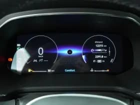 Renault Captur thumbnail 8