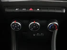 Mitsubishi ASX thumbnail 6