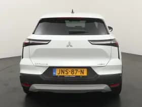 Mitsubishi Grandis thumbnail 21
