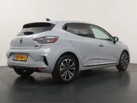 Renault Clio thumbnail 2