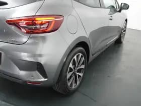 Mitsubishi Colt thumbnail 37