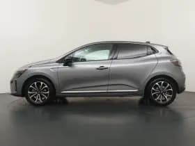 Renault Clio thumbnail 3