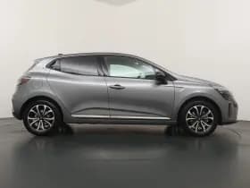 Renault Clio thumbnail 10