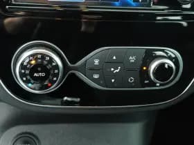 Renault Captur thumbnail 19