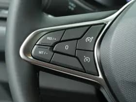 Renault Clio thumbnail 14