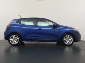 Renault Clio thumbnail 6