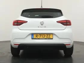 Renault Clio thumbnail 4