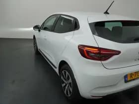 Renault Clio thumbnail 34