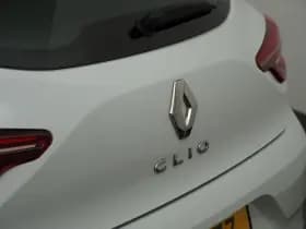 Renault Clio thumbnail 36