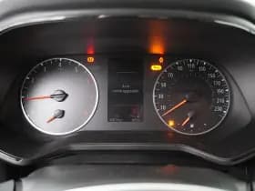Renault Clio thumbnail 10