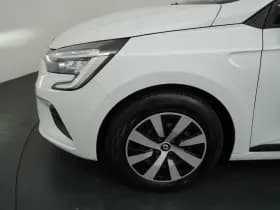 Renault Clio thumbnail 16