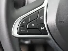 Renault Clio thumbnail 23