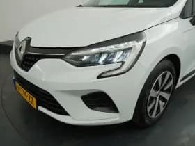 Renault Clio thumbnail 33