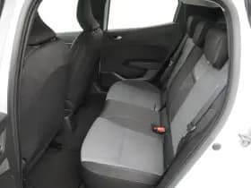 Renault Clio thumbnail 14