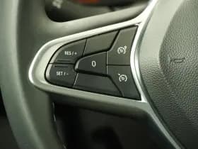 Renault Clio thumbnail 23