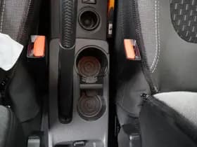 Renault Captur thumbnail 12
