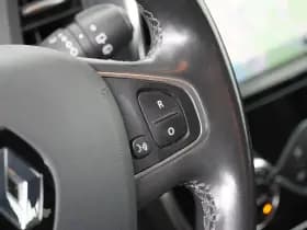 Renault Captur thumbnail 24