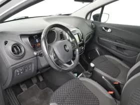 Renault Captur thumbnail 27