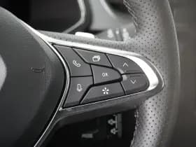 Renault Captur thumbnail 25