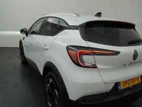 Renault Captur thumbnail 35