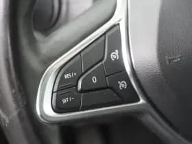 Renault Captur thumbnail 24
