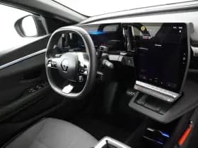 Renault Mégane E-Tech thumbnail 30