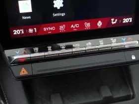 Renault Scénic thumbnail 18