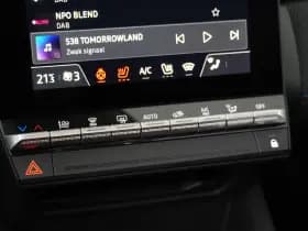 Renault Captur thumbnail 18