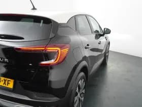 Renault Captur thumbnail 38